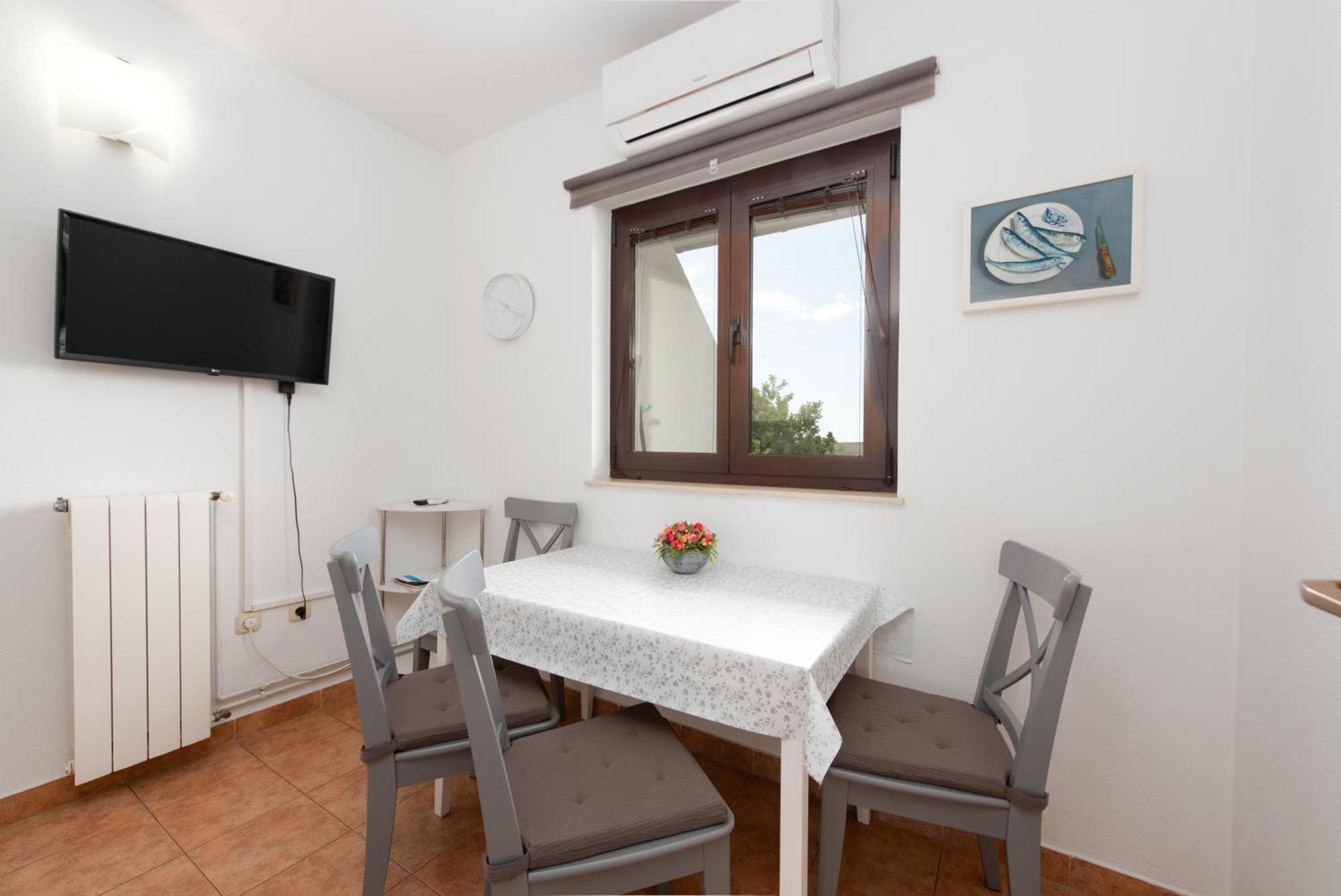 Apartments Dorijan With Pool Matulji Exterior photo